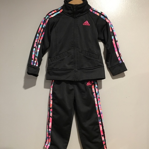 adidas gym suit